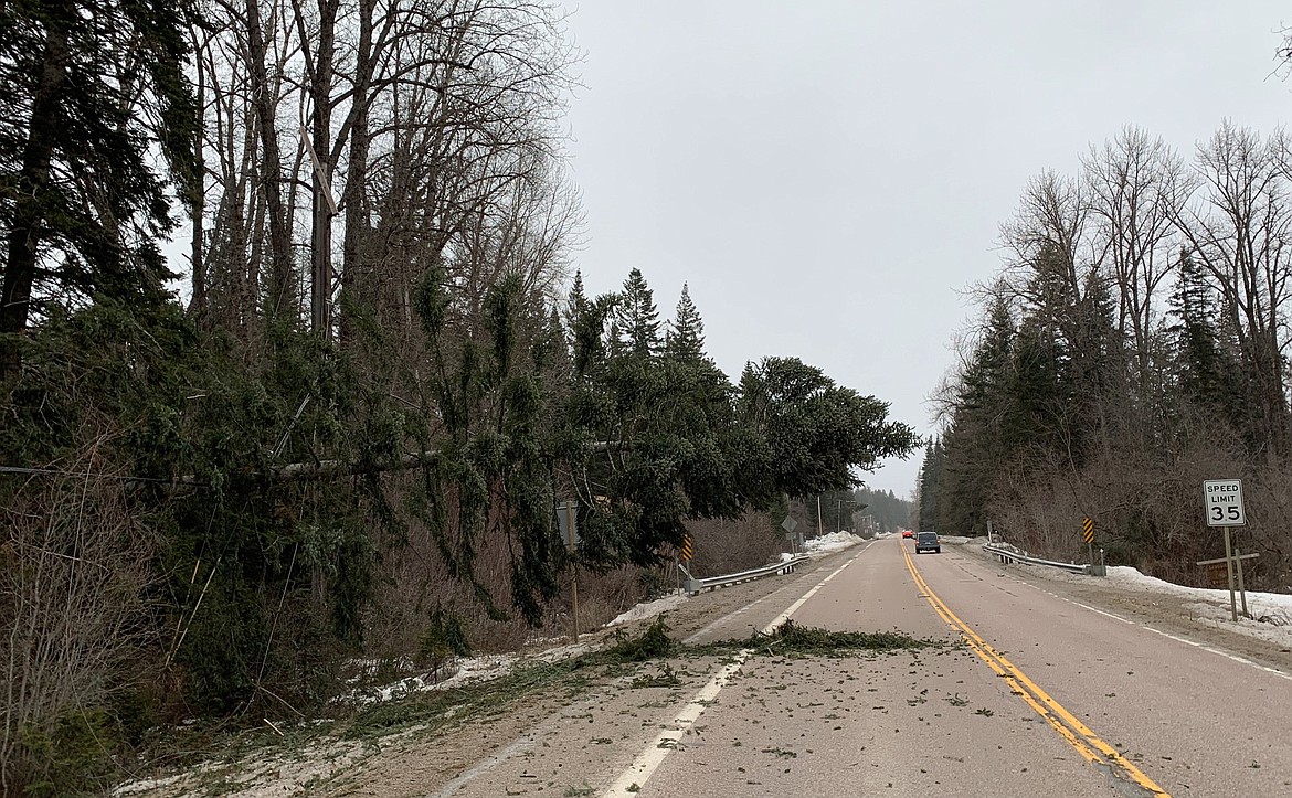 Thousands Without Power Due To Blustery Winds | Daily Inter Lake